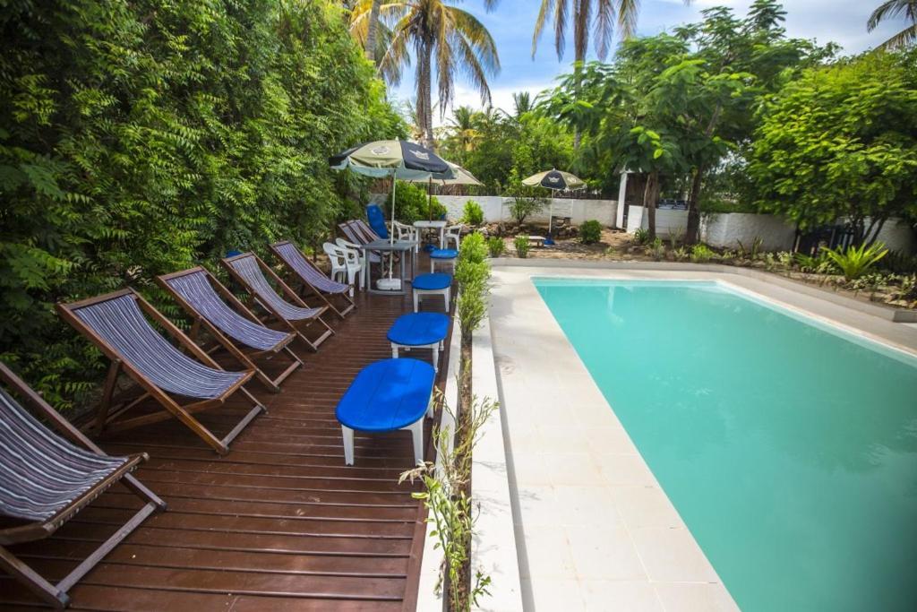 Chez Maggie Hotel & Restaurant Morondava Buitenkant foto