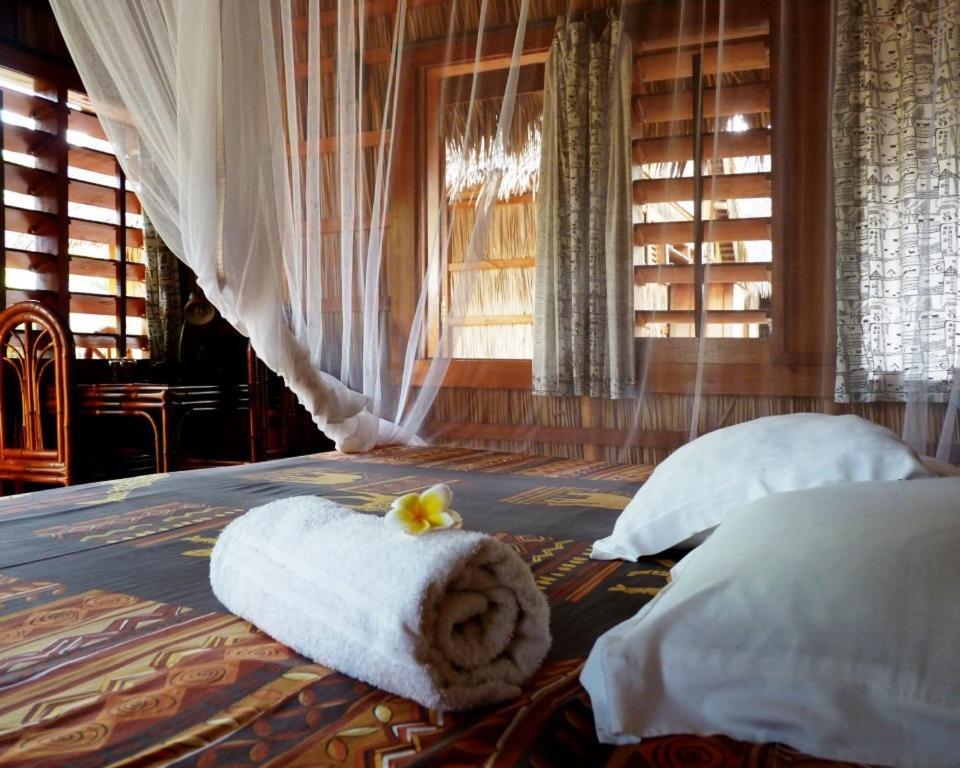 Chez Maggie Hotel & Restaurant Morondava Buitenkant foto